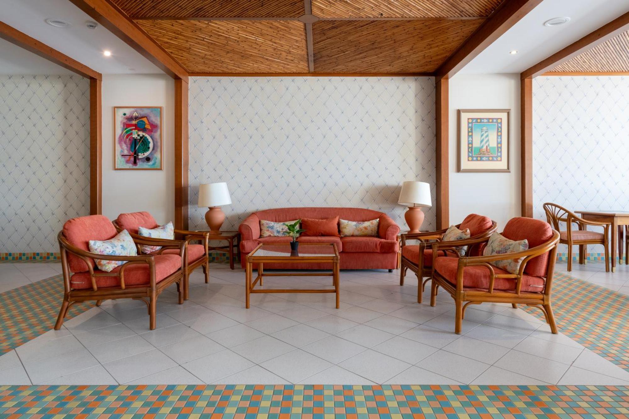 פונשל Atlantic View Apartment At Formosa Beach מראה חיצוני תמונה