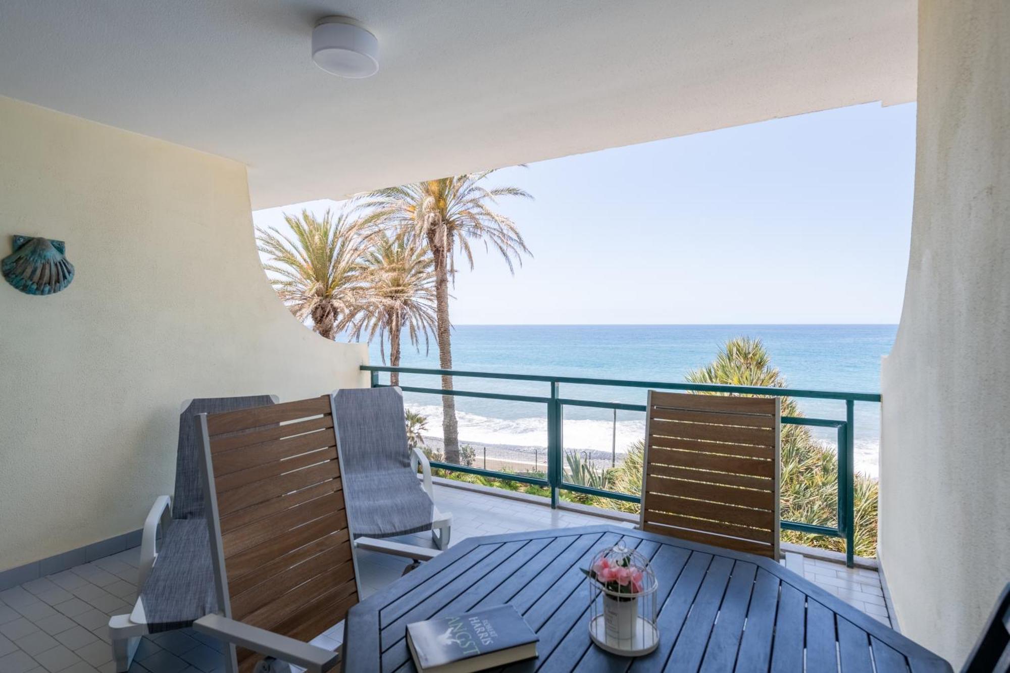 פונשל Atlantic View Apartment At Formosa Beach מראה חיצוני תמונה