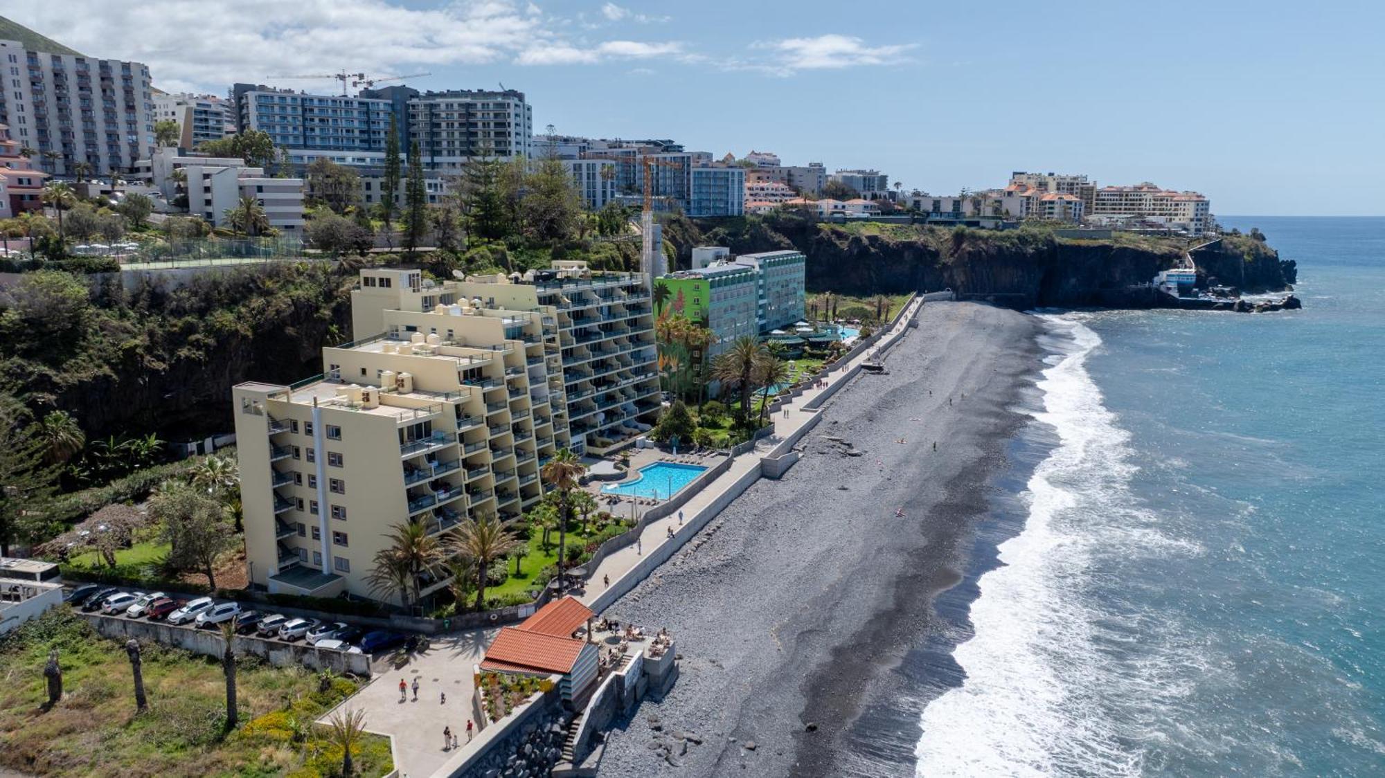 פונשל Atlantic View Apartment At Formosa Beach מראה חיצוני תמונה