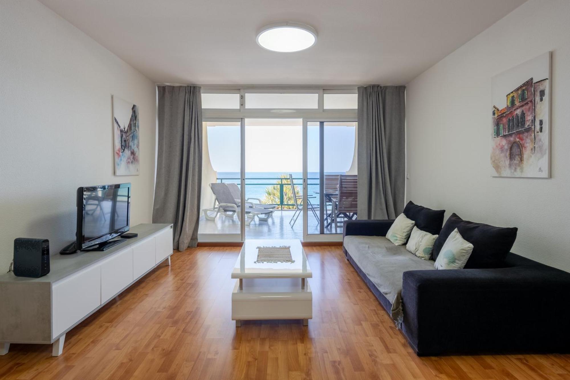 פונשל Atlantic View Apartment At Formosa Beach מראה חיצוני תמונה