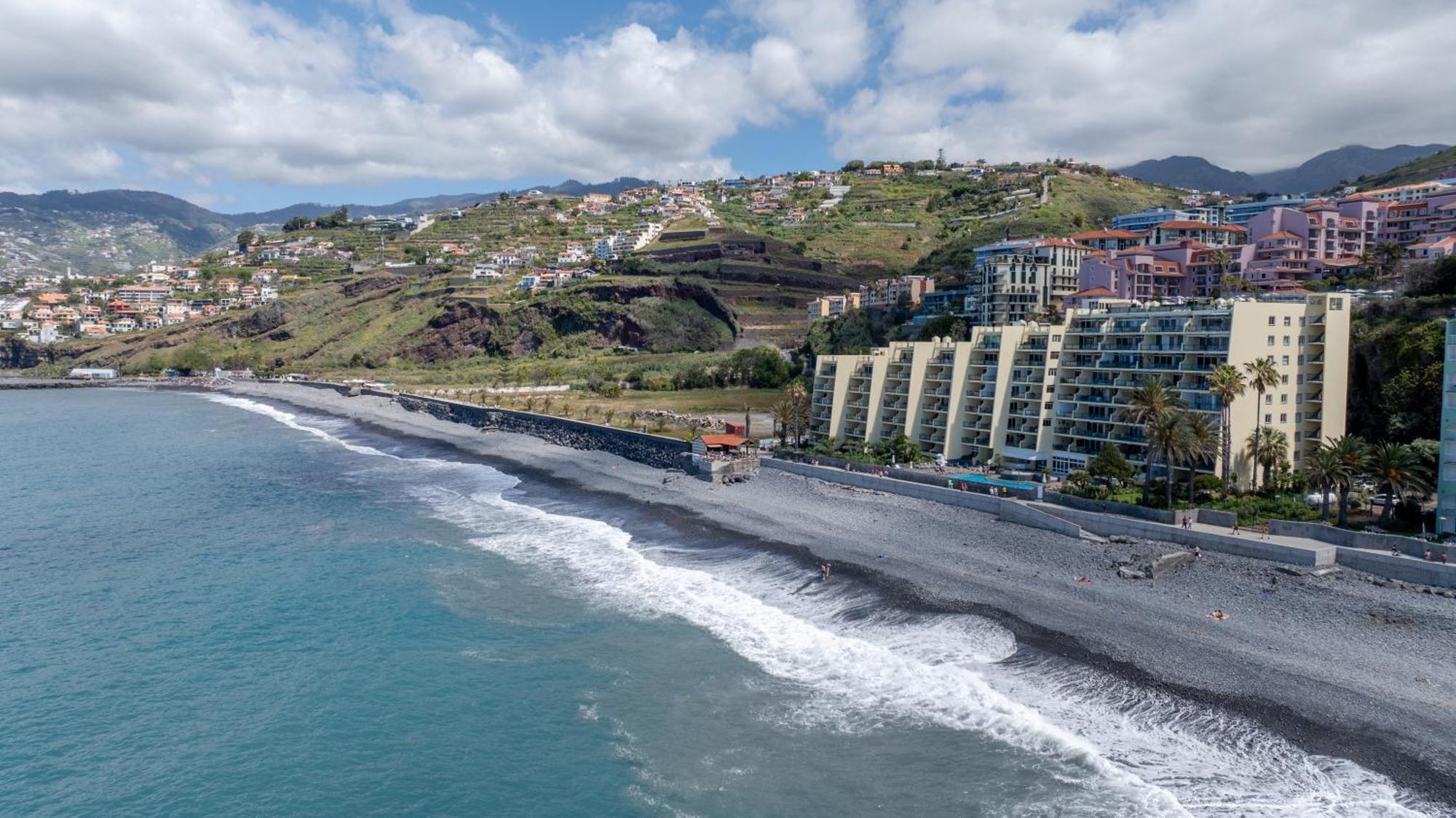 פונשל Atlantic View Apartment At Formosa Beach מראה חיצוני תמונה